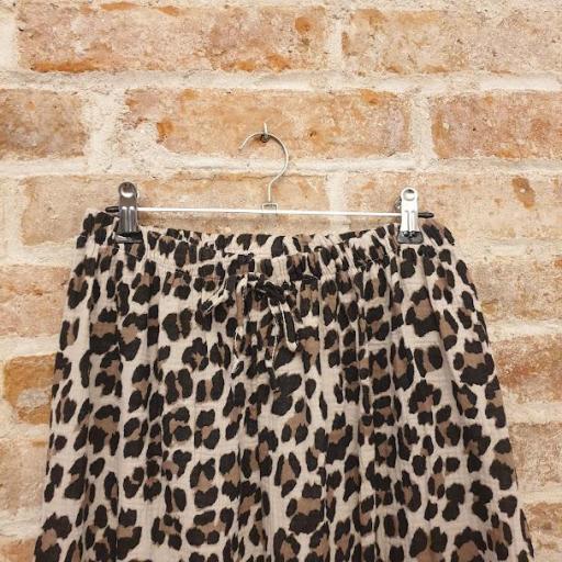 Pantalón leopardo [3]