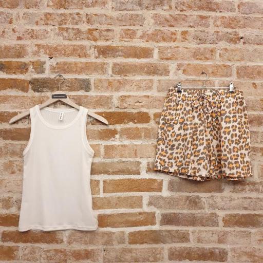 Short estampado [1]