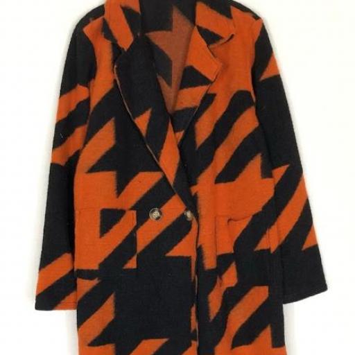 Abrigo geométrico Nova [1]