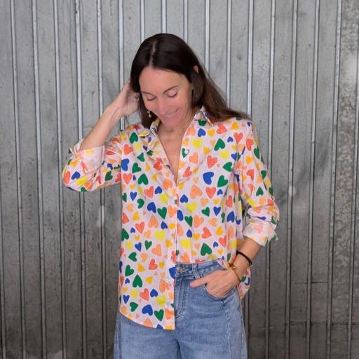 Camisa corazones