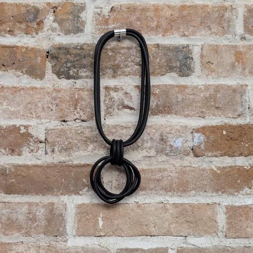 Collar de goma [0]