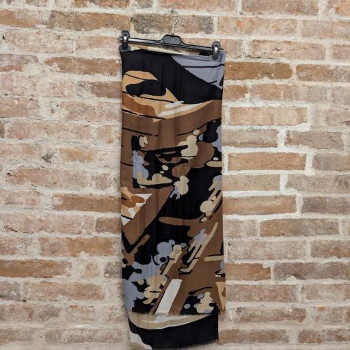 Foulard estampado [2]