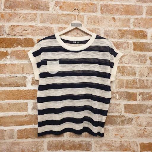 Jersey de punto a rayas [2]