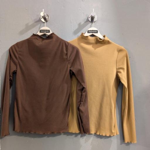 Camiseta básica ondas [5]