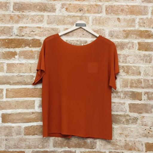 Camiseta costura oversize [7]