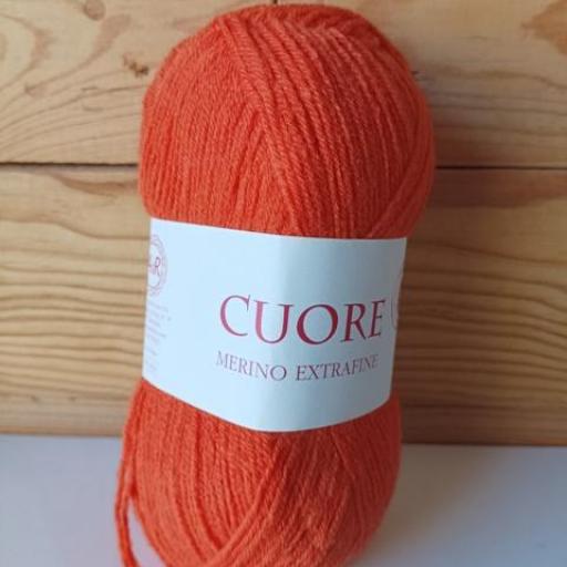 CUORE MERINO color naranja 5080