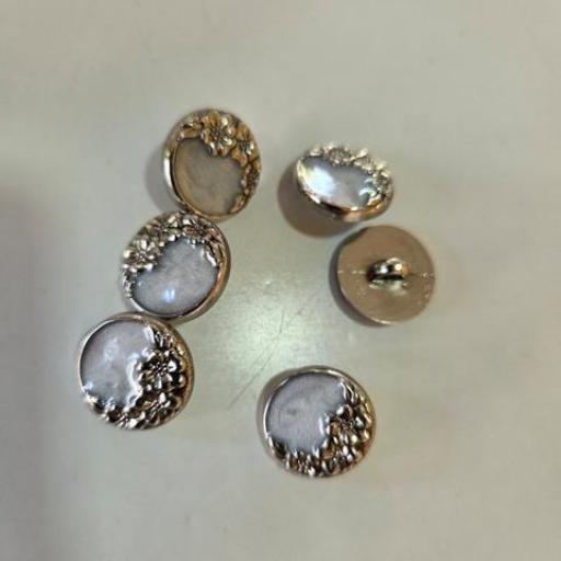 Botón relieve lacado brillo 15mm [0]