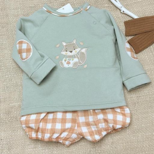 Conjunto verde con zorrito y bombacho de cuadrosE