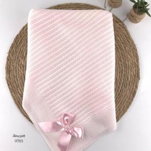 Toquilla de Lana Cadeneta Rosa