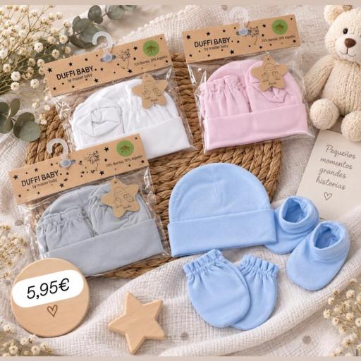 Set gorro manoplas  y patucos 