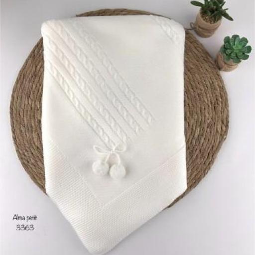Toquilla lana bebé blanca 