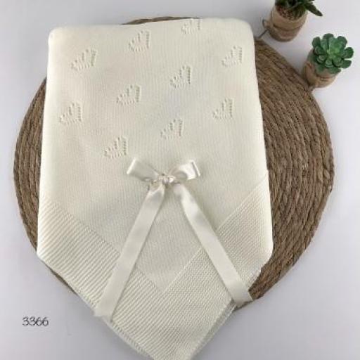 Toquilla lana corazones crudo 