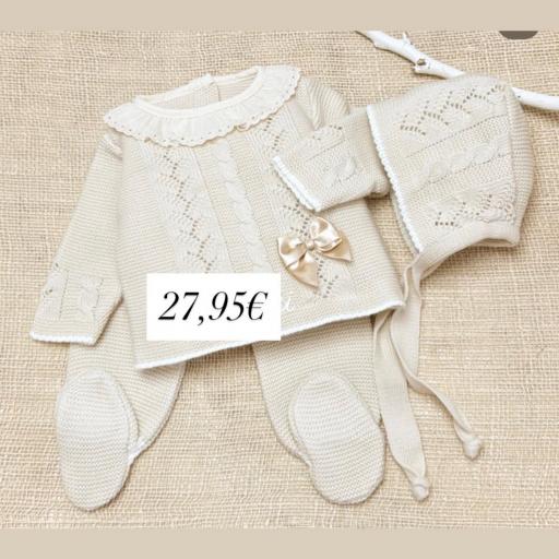 Conjunto de Lana Lino con Volante y Lazo