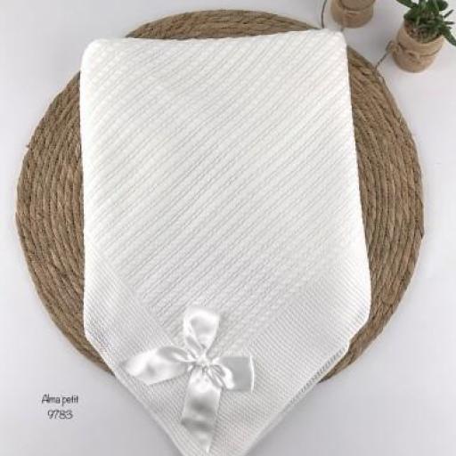 Toquilla de Lana Cadeneta Blanca