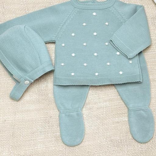 Conjunto de Lana 3 Piezas Verde con Bodoques Natural y Arena