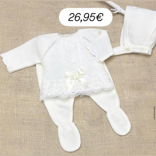Conjunto lana 3 Piedad crudo 