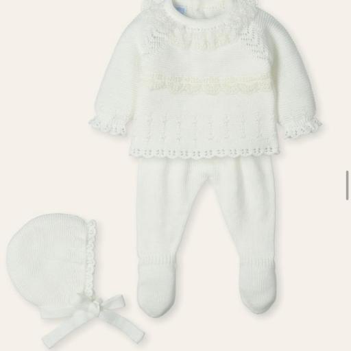Conjunto Lana Bebé 3 Piezas Mac Ilusión – Beige con Puntilla de Encaje
