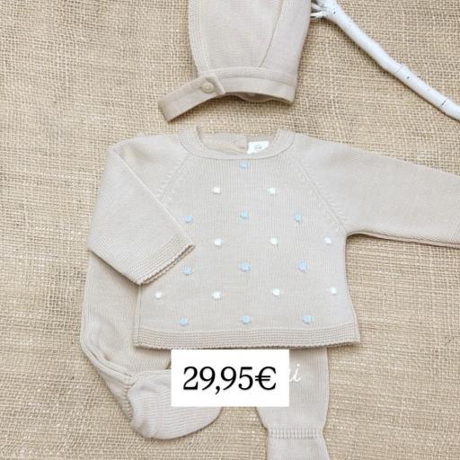 Conjunto de Lana 3 Piezas para Bebé – Color Lino con Bodoques
