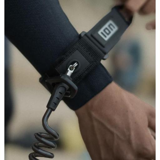Leash Wing Core Coiled Wrist [2]