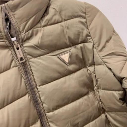 Chaqueta plumifero Verde Guess. [0]