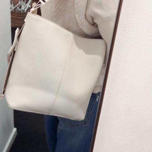Bolso Shooper Asa Nylon Lola Casademunt.
