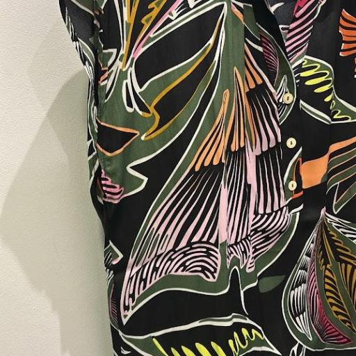 Blusa estampada  Lola Casademunt.  [2]