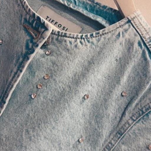 Chaqueta tejana Chanel Strass Tiffosi. 