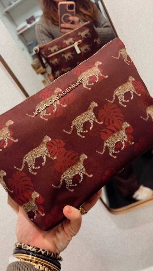 Neceser Animal Print Lola Casademunt.