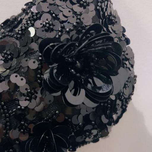 Bolso Negro mini Flower Mimimua. [2]