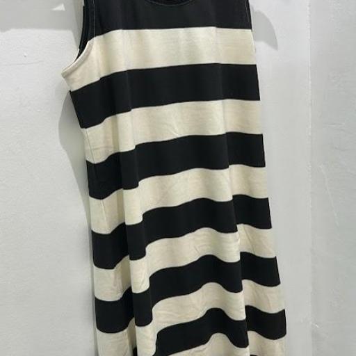 Vestido largo rayas negras Compañia Fantastica. [1]