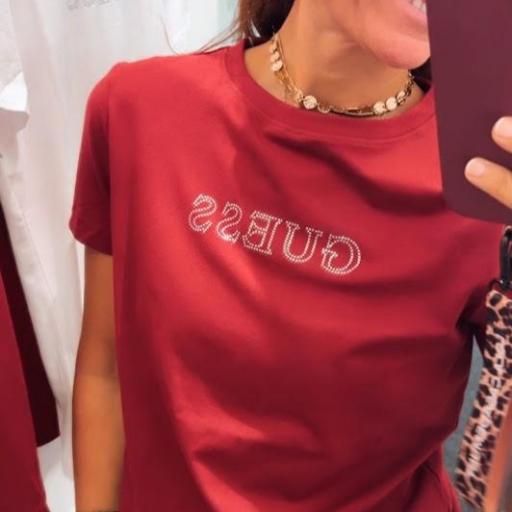 Camiseta básica strass Guess. [2]