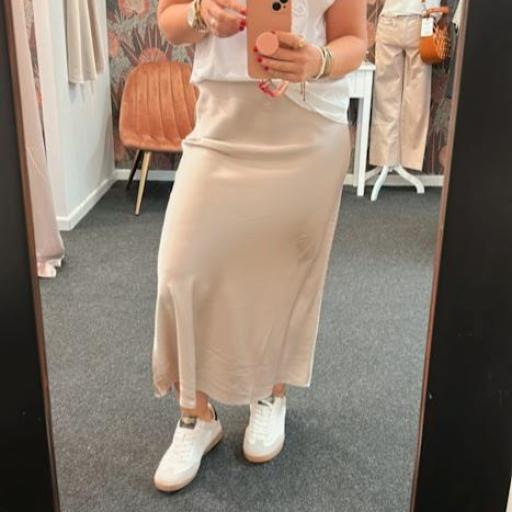Falda satinada Tiffosi. [0]