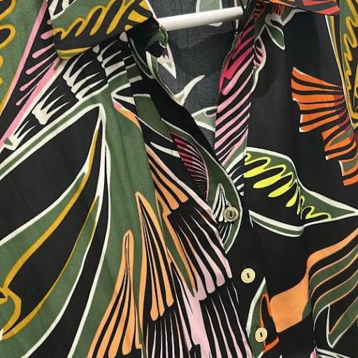 Blusa estampada  Lola Casademunt.  [1]