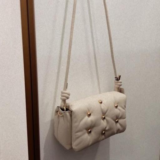 Bolso Bandolera acolchada Lola Casademunt.  [2]