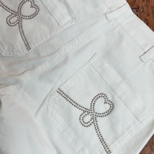 Pantalón tejano Blanco  Lola Casademunt. 