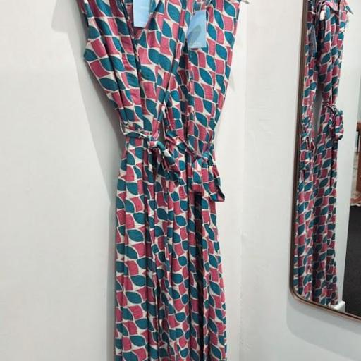 Vestido midi estampado Feathers Compañia Fantastica. [3]
