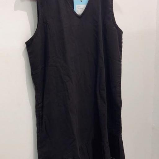 Vestido Negro volante Compañía Fantástica.  [2]