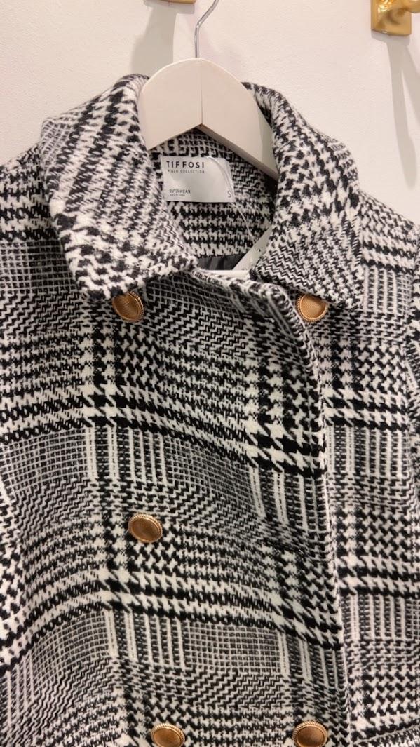 Abrigo Coquete Tiffosi .