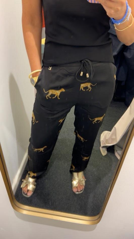 Pantalón negro pantera Lola Casademunt.