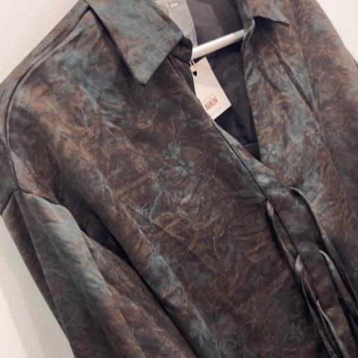 Blusa corta lazos Nekane.