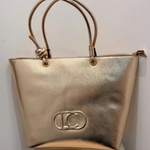 Bolso Shooper Gold Lola Casademunt. [3]