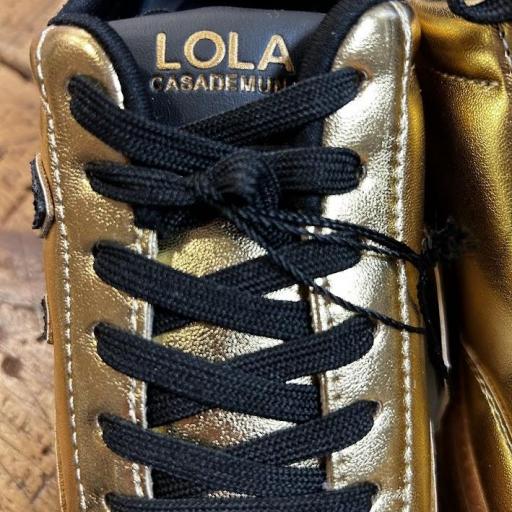 Bambas Gold Lola Casademunt.  [3]