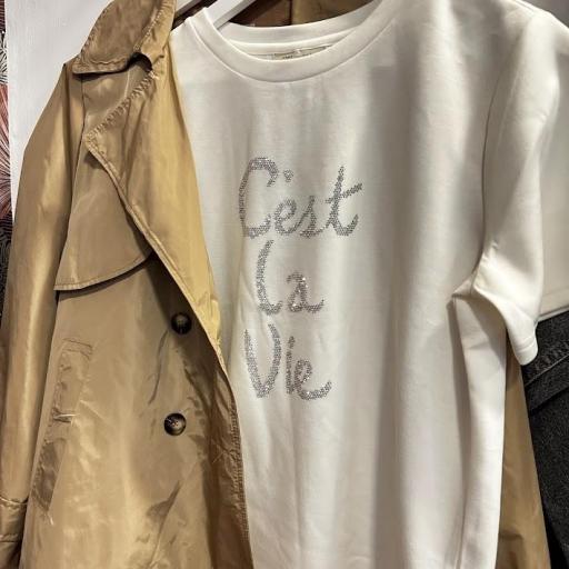 Camiseta Cest la Vie Freequent. [1]