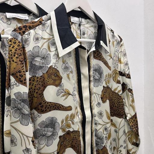 Blusa leopardo Lola Casademunt.