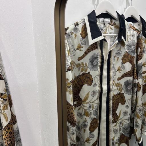 Blusa leopardo Lola Casademunt. [3]