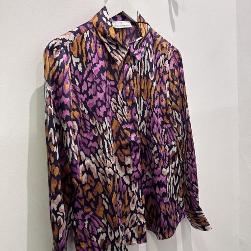 Camisa Estampado animal morado Lola Casademunt. [3]