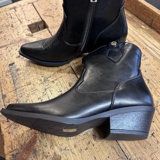 Botin campero MiMimua. [3]