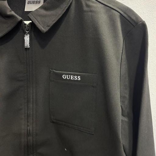 Chaqueta negra retro Guess.  [3]