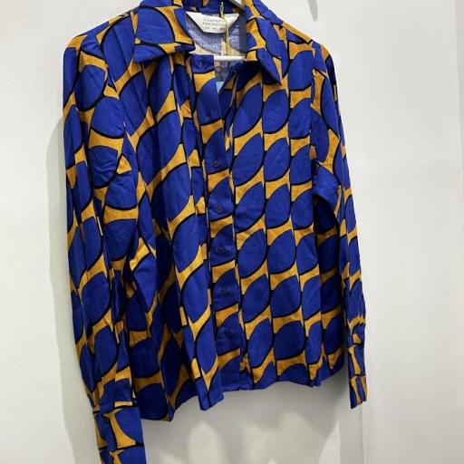 Camisa Skouros big Compañia Fantastica.   [1]