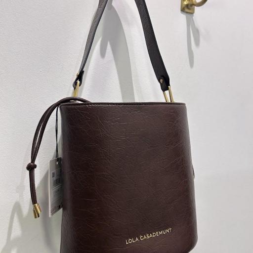 Bolso Shopper piel textura Marrón Lola Casademunt.  [1]
